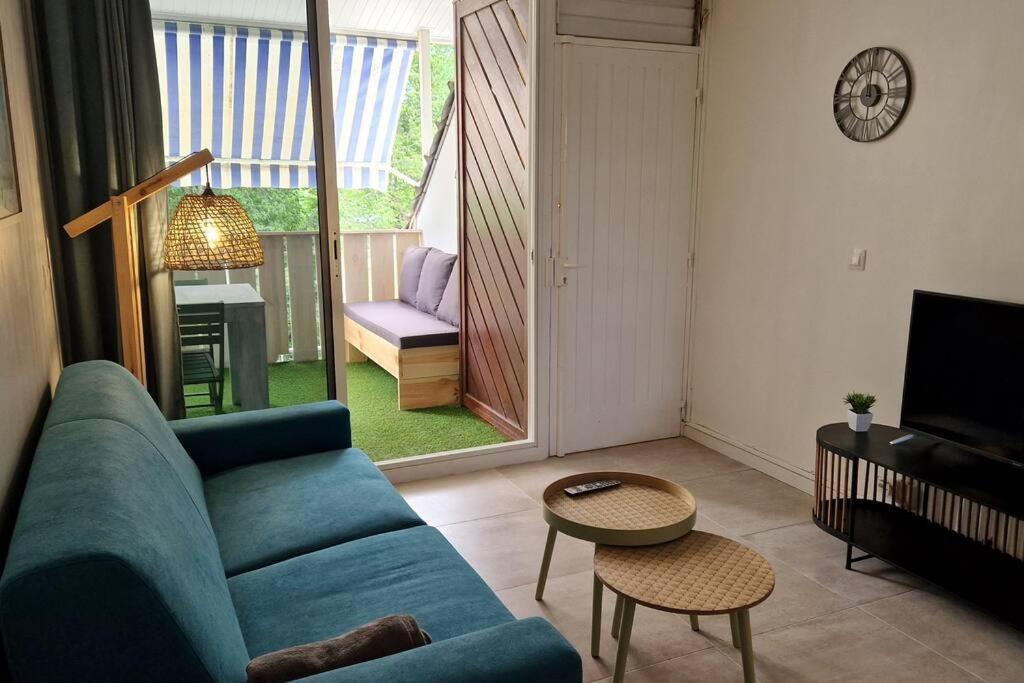 Appartement 500 Metres De La Plage A Gosier 르 고지에 외부 사진